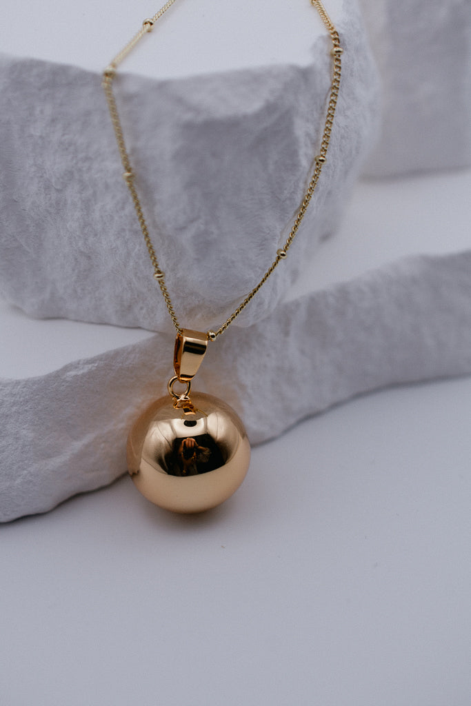 Chaine Bola Aura